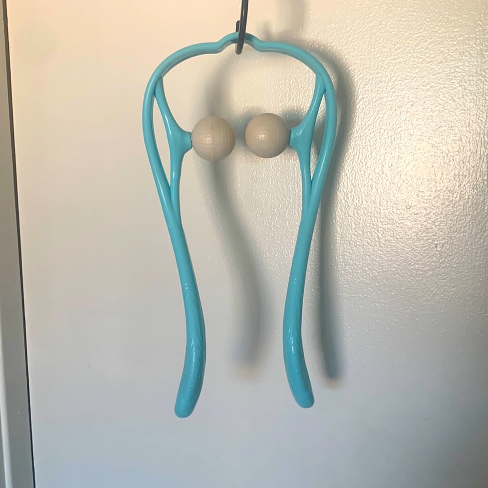 Neck massager